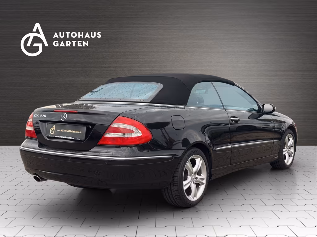 Mercedes-Benz CLK 320