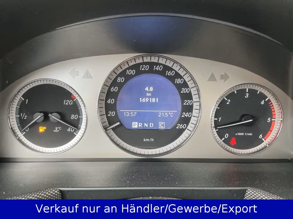 Mercedes-Benz GLK 320