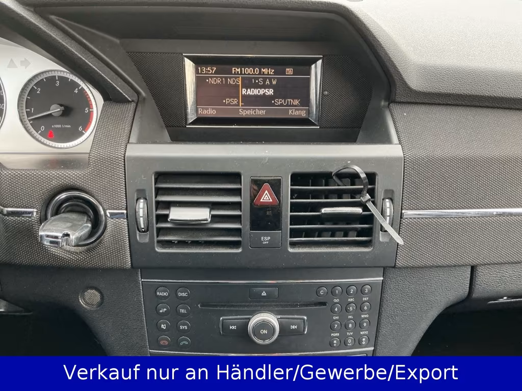 Mercedes-Benz GLK 320
