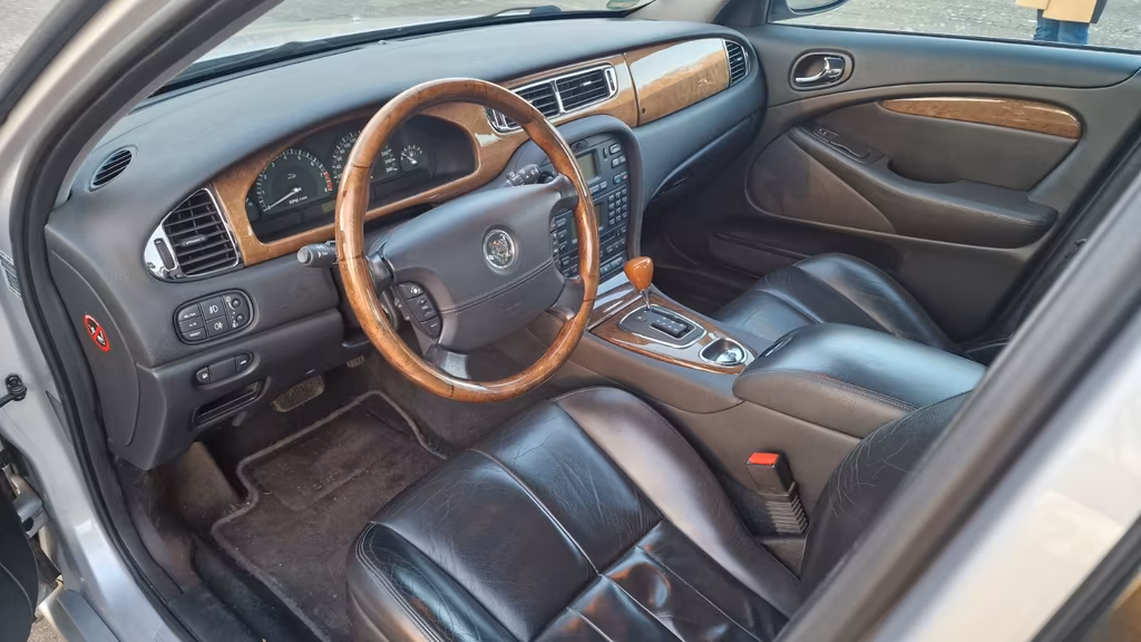 Jaguar S-Type