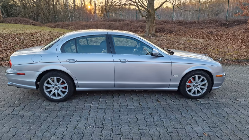 Jaguar S-Type