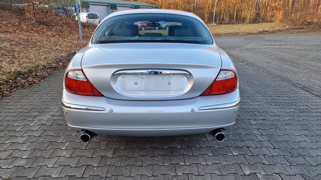 Jaguar S-Type
