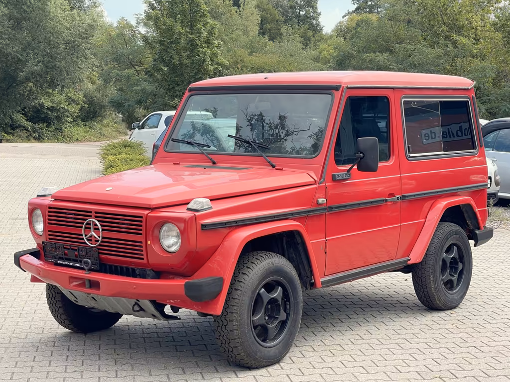 Mercedes-Benz G 240
