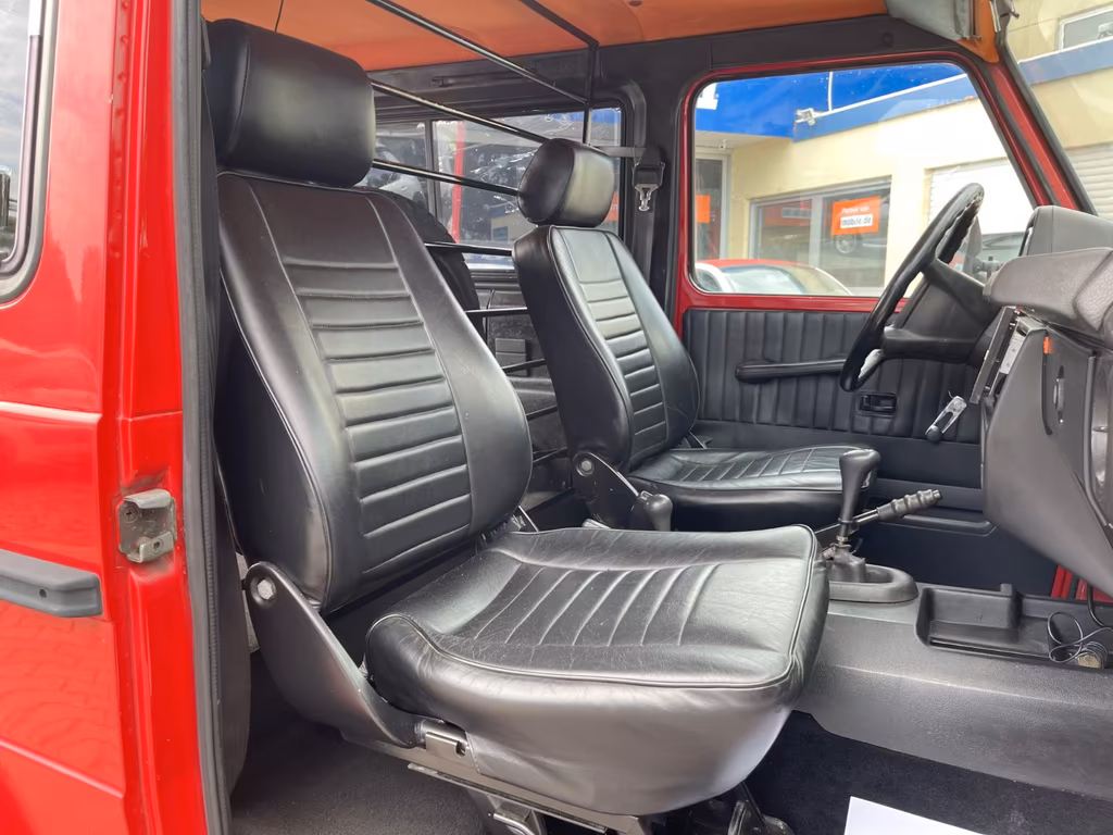Mercedes-Benz G 240