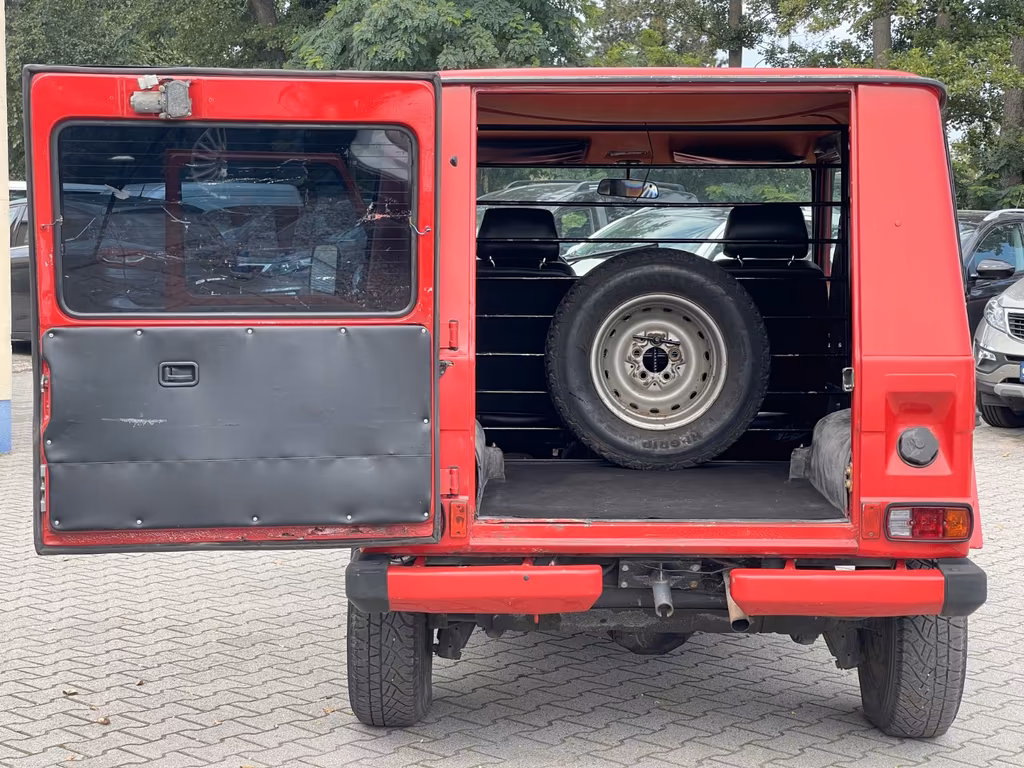 Mercedes-Benz G 240