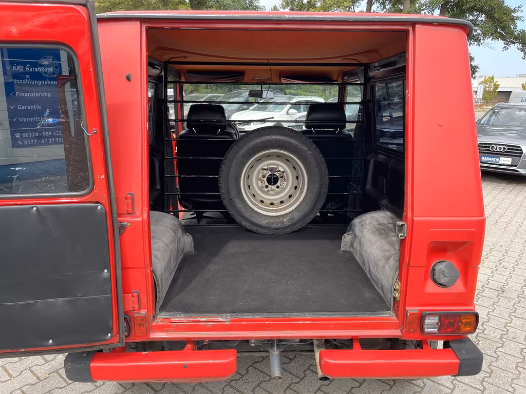 Mercedes-Benz G 240