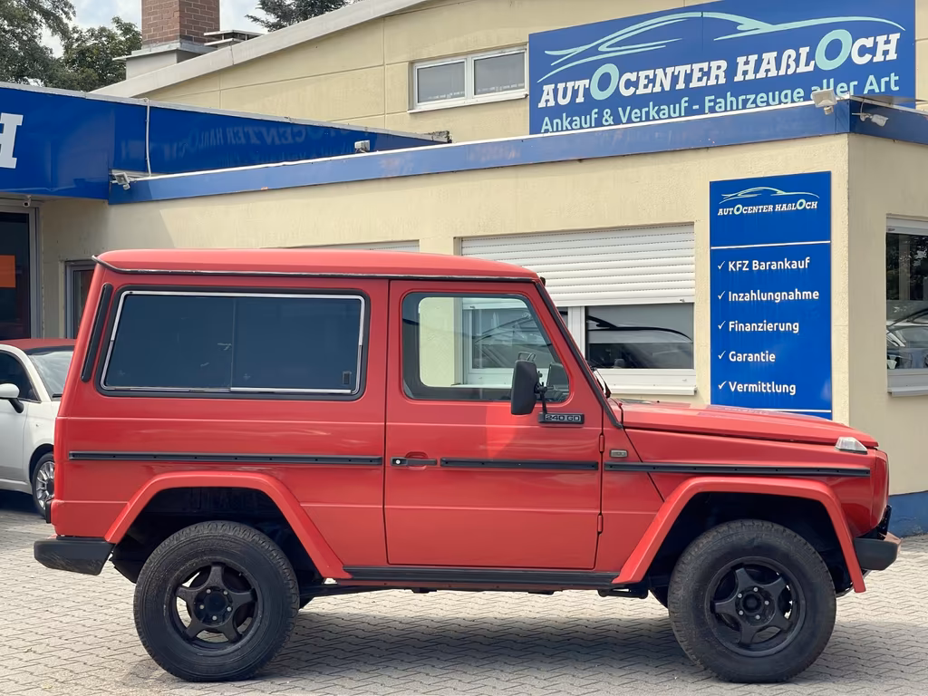 Mercedes-Benz G 240