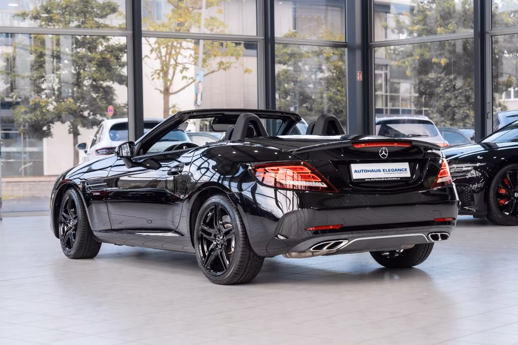 Mercedes-Benz SLC 43 AMG