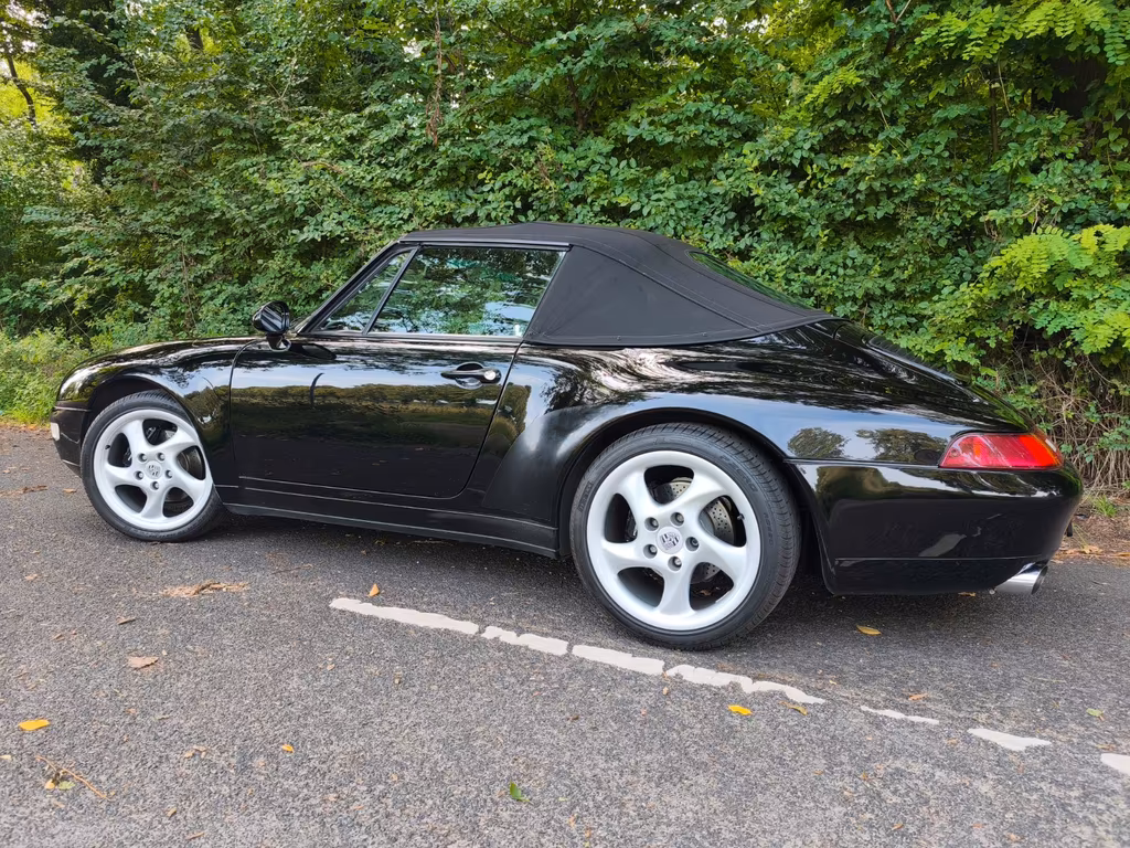 Porsche 993