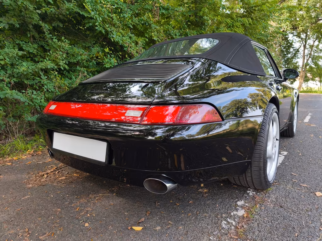 Porsche 993