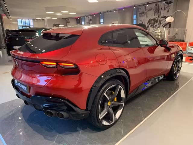 Ferrari Purosangue