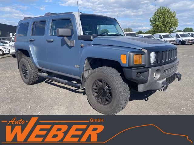 Hummer H3