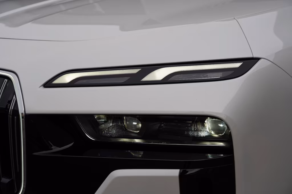 BMW 740