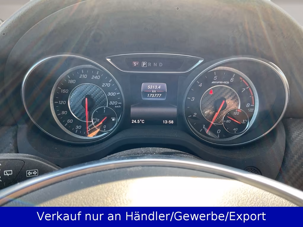 Mercedes-Benz A 45 AMG