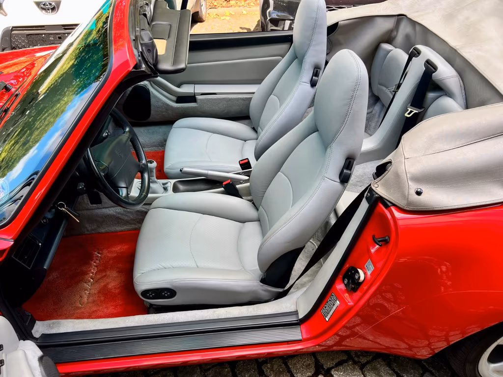 Porsche 993