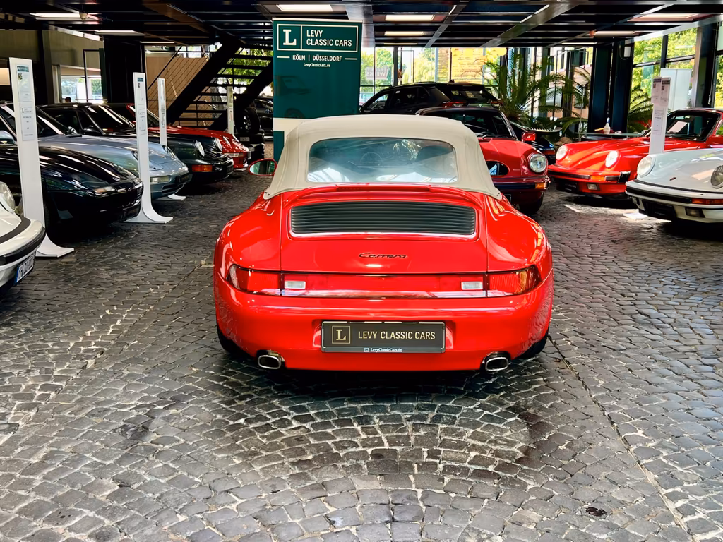 Porsche 993