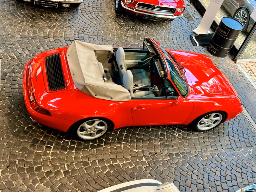 Porsche 993