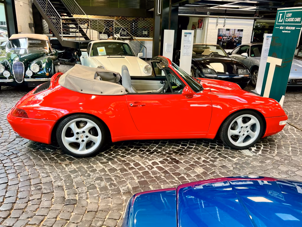 Porsche 993