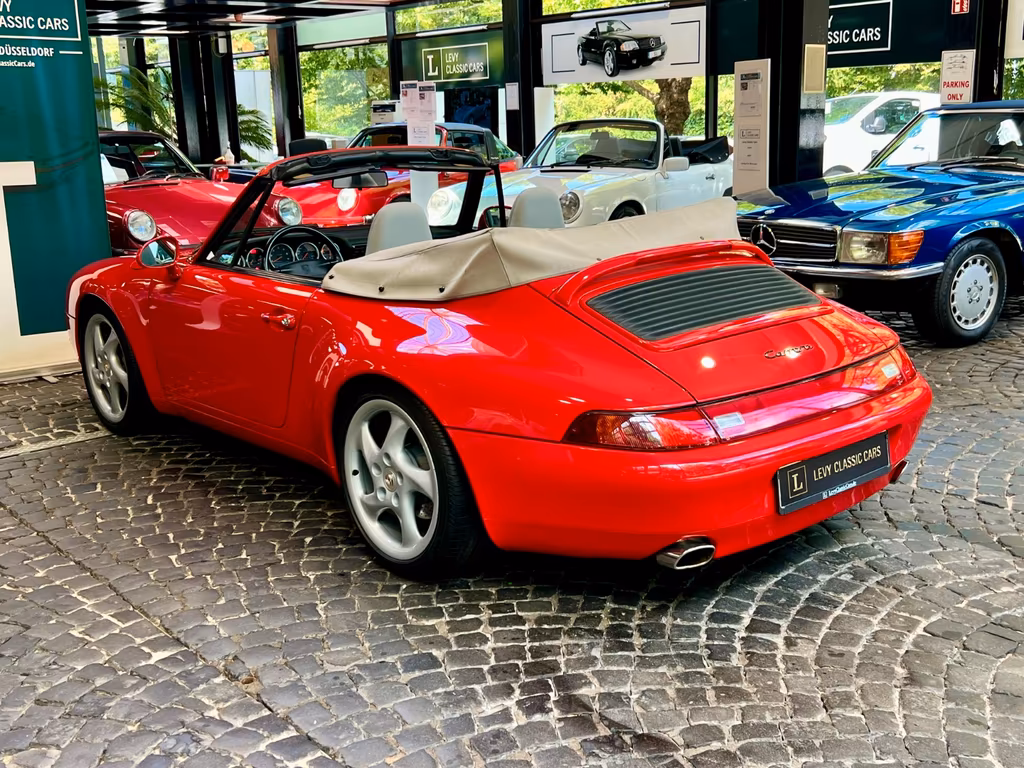 Porsche 993