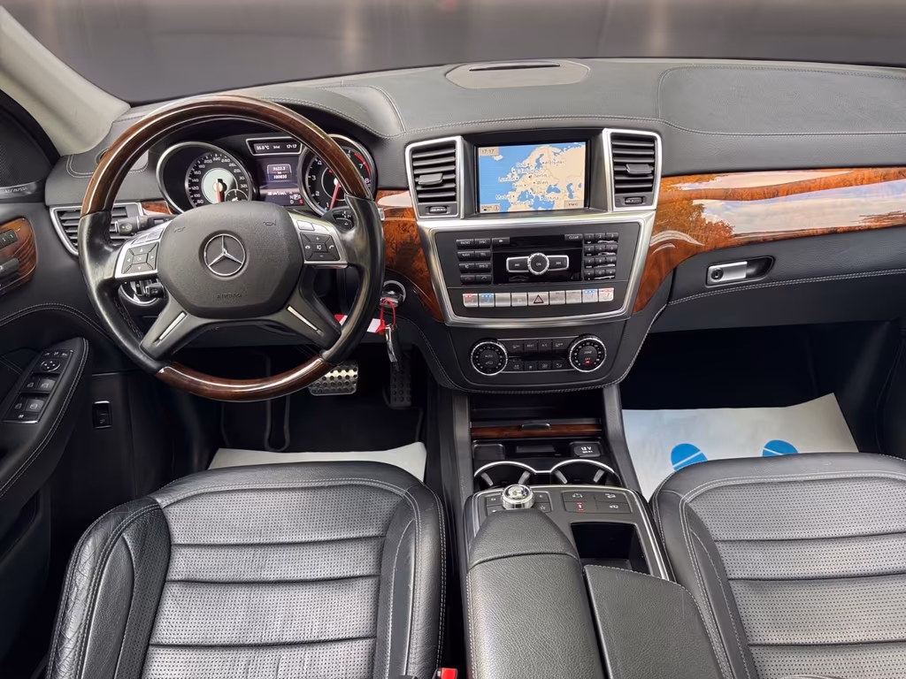 Mercedes-Benz ML 63 AMG
