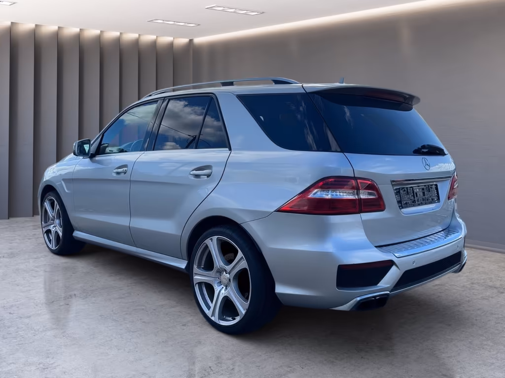Mercedes-Benz ML 63 AMG