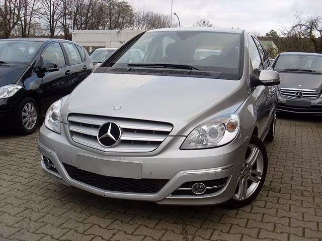 Mercedes-Benz B 160