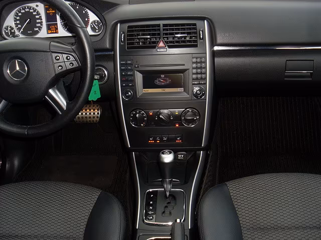 Mercedes-Benz B 160