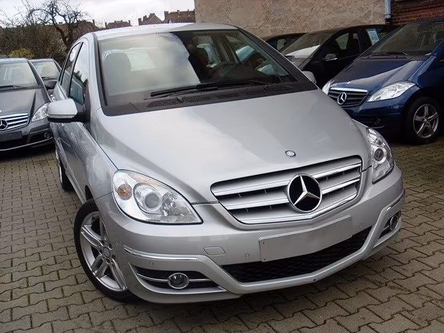 Mercedes-Benz B 160