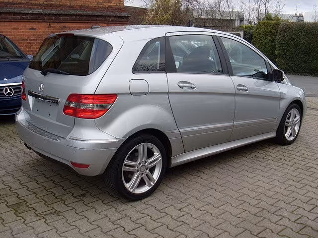 Mercedes-Benz B 160