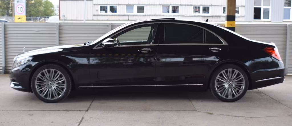 Mercedes-Benz S 600