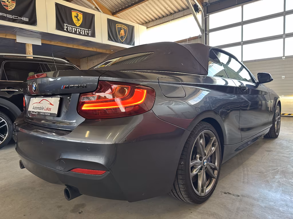 BMW M235