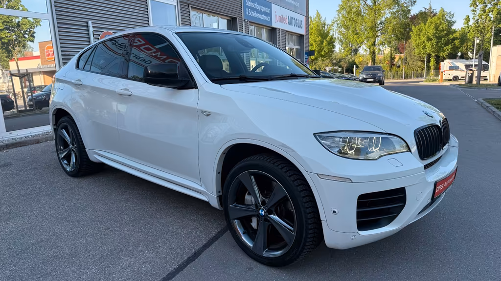 BMW X6 M50