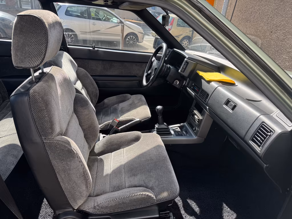 Mazda 626