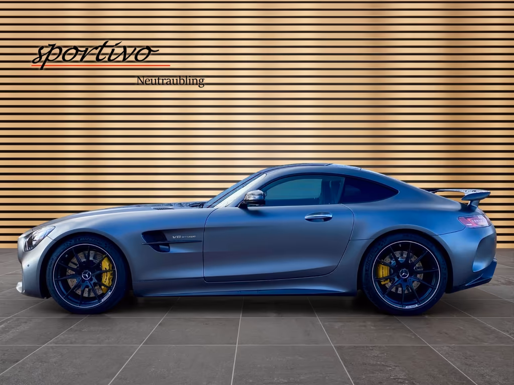 Mercedes-Benz AMG GT R