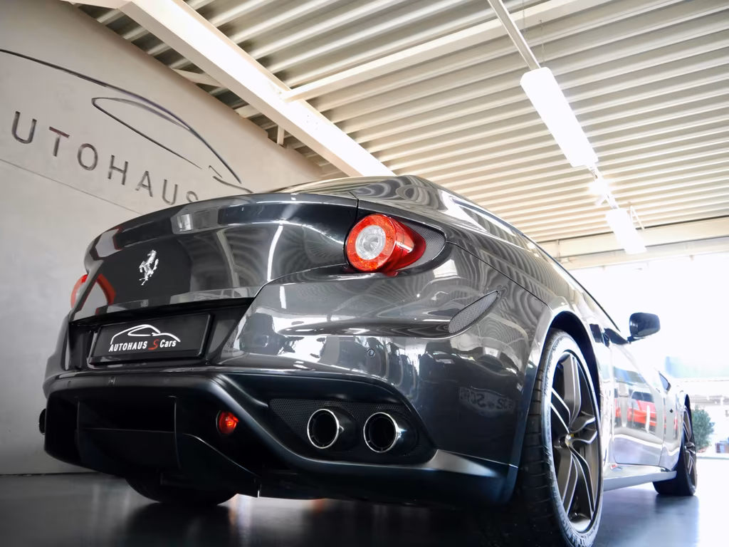 Ferrari FF