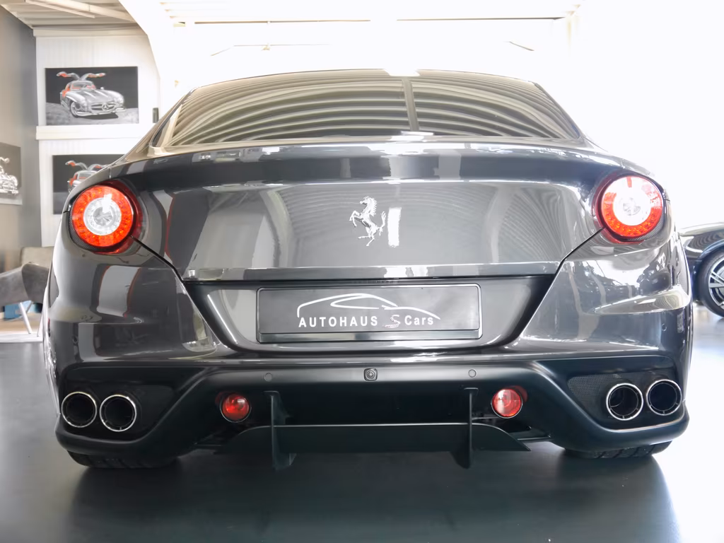 Ferrari FF
