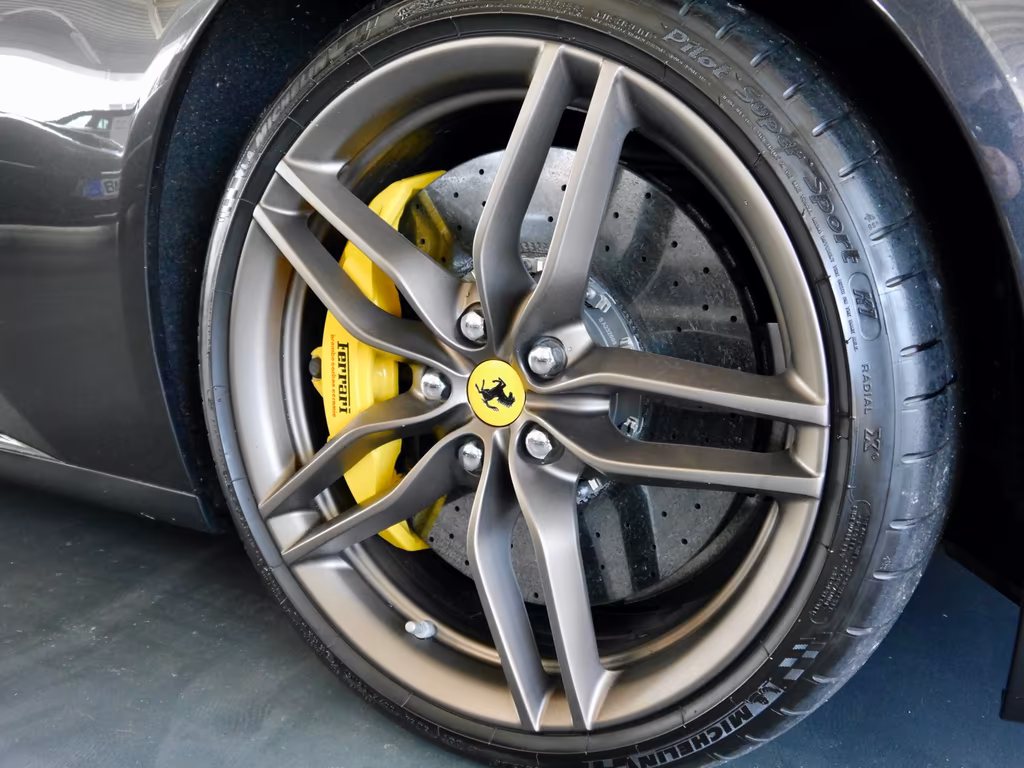 Ferrari FF