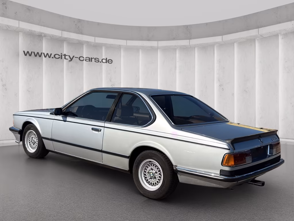 BMW 635