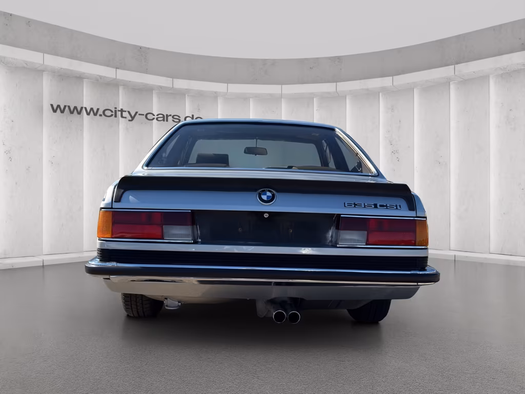 BMW 635