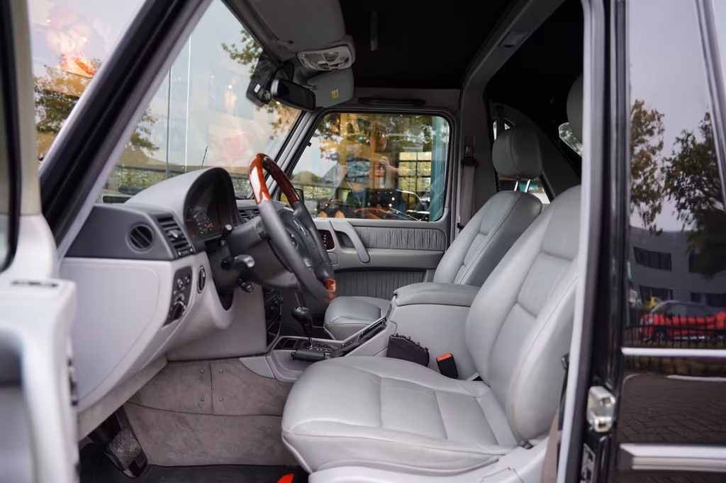 Mercedes-Benz G 400