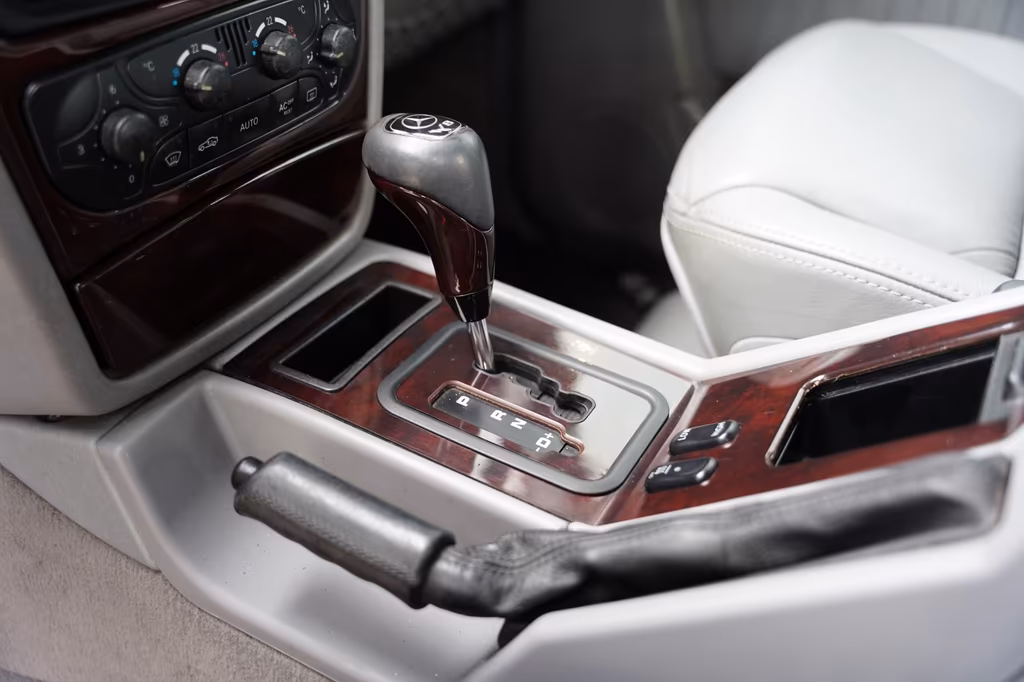 Mercedes-Benz G 400