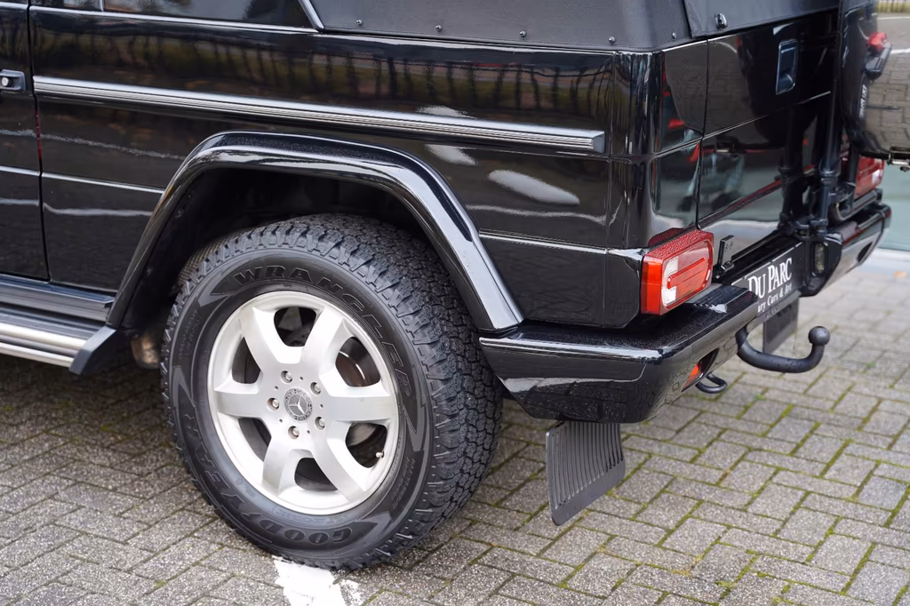 Mercedes-Benz G 400