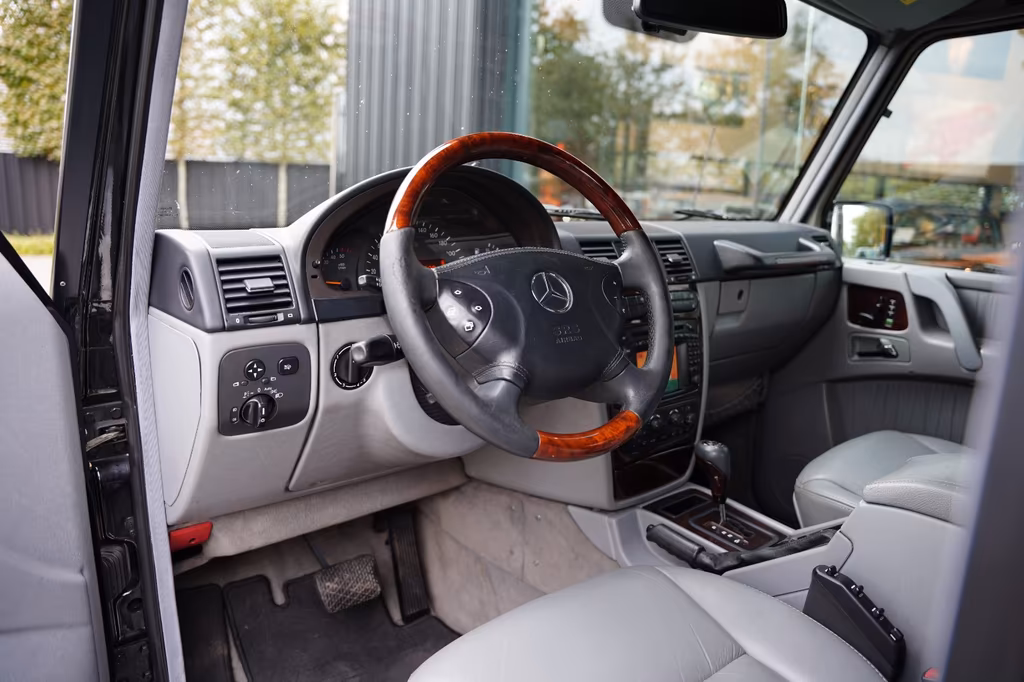 Mercedes-Benz G 400
