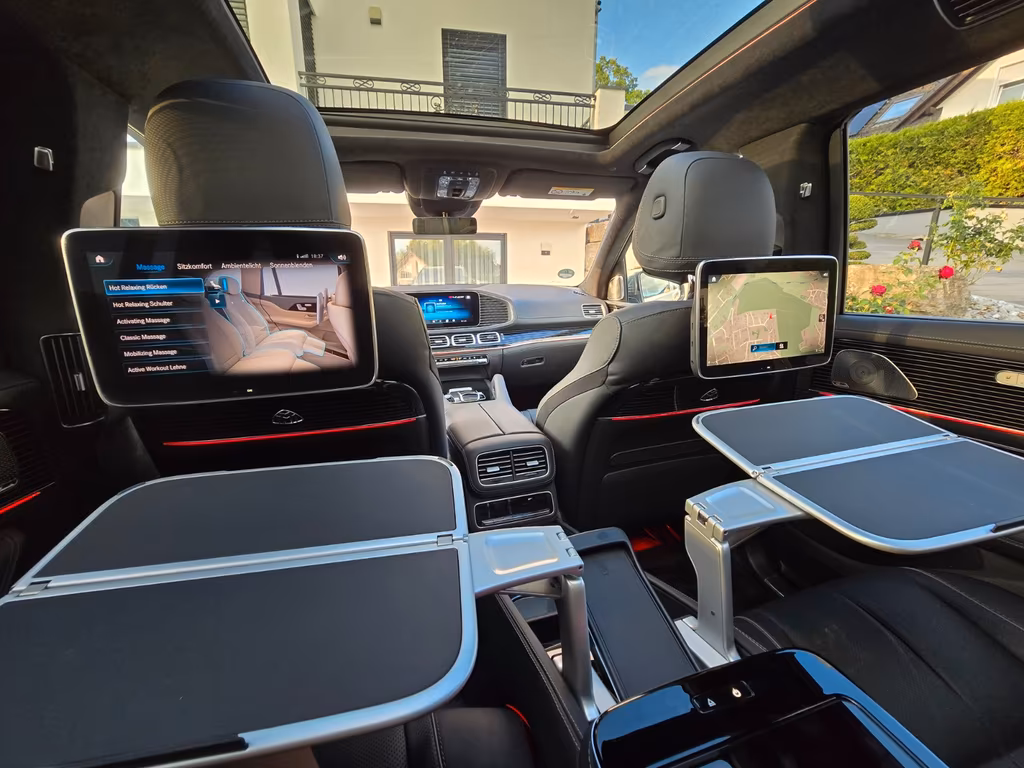 Mercedes-Benz GLS 600