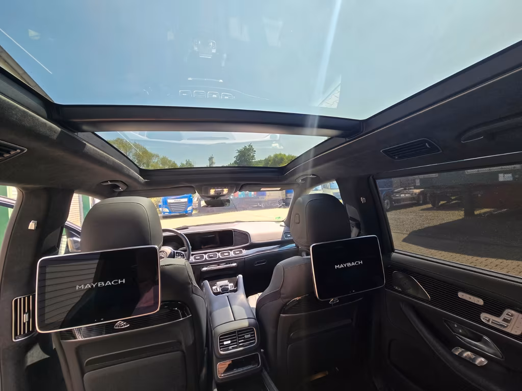 Mercedes-Benz GLS 600