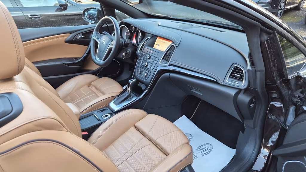 Opel Cascada