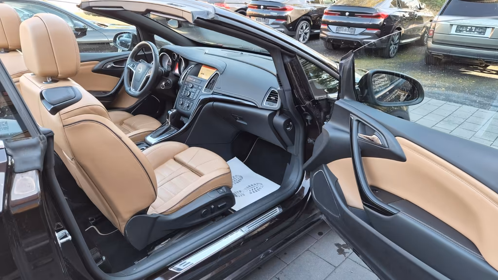 Opel Cascada
