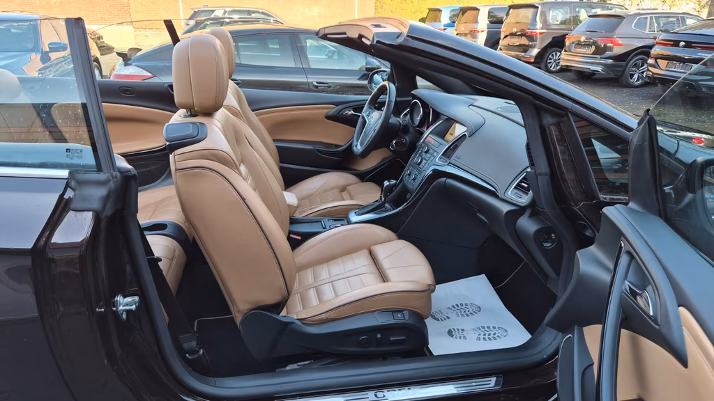 Opel Cascada