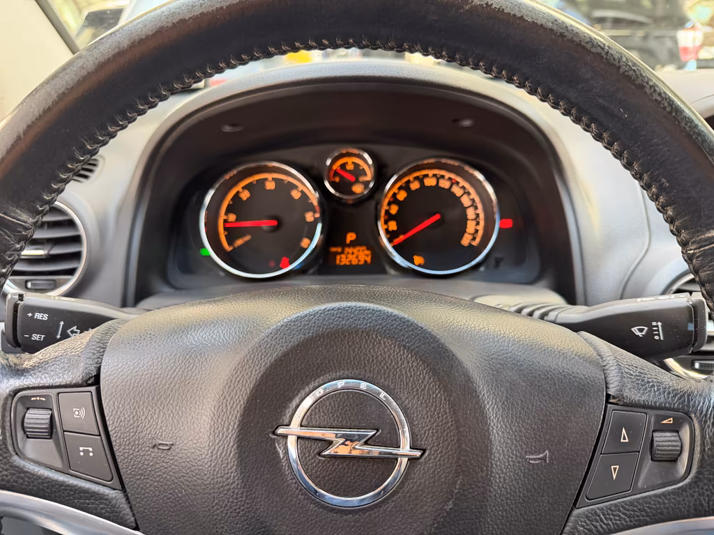 Opel Antara