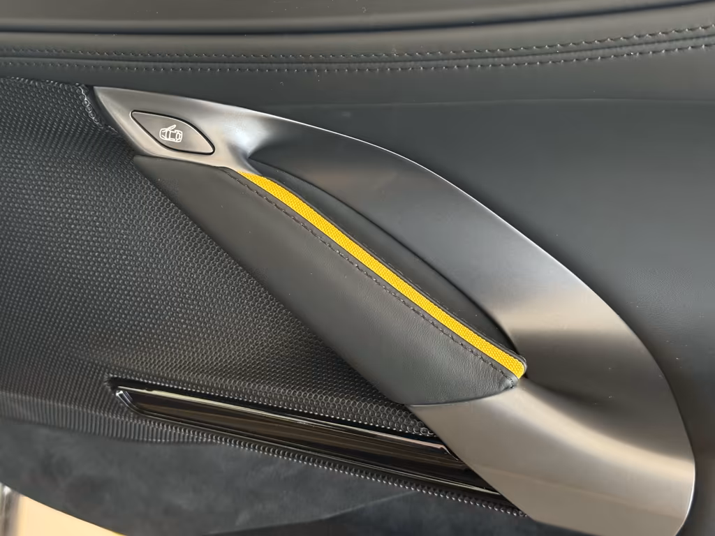 Ferrari SF90